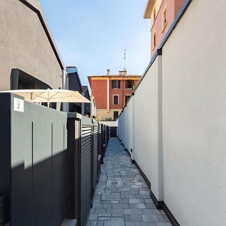 Ecoloft Apartment - Best Choice - By Host4U Болонья Экстерьер фото